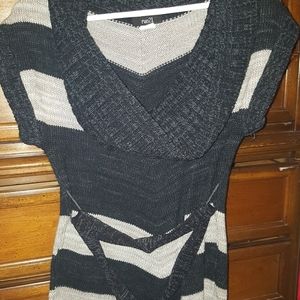 Sleeveless sweater